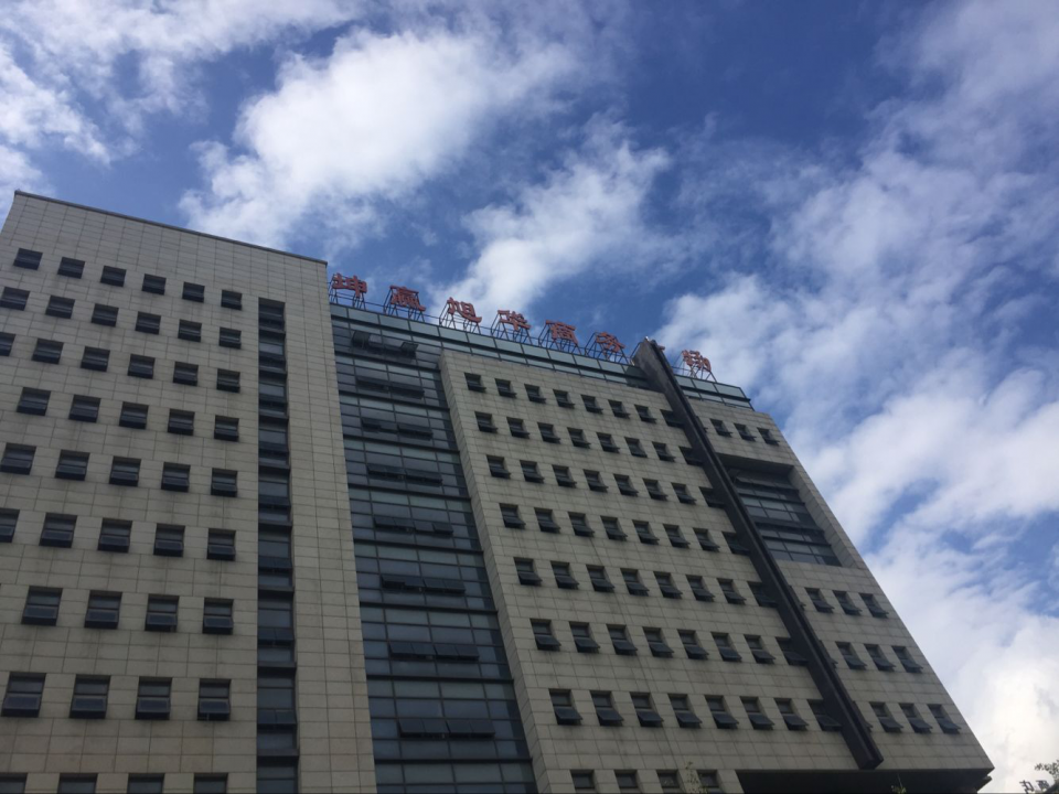上海坤贏(yíng)大酒店空調(diào)、熱水改造工程